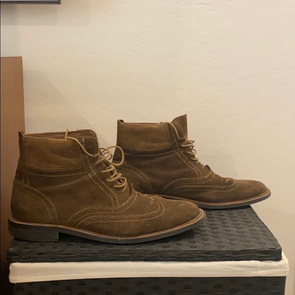 Brown Suede casual boots